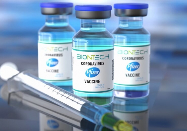 화이자는 자사 백신을 3번 접종하면 오미크론 변종 감염 위험을 예방해 안전성을 확보할 수 있다고 발표했다. [사진= 화이자]