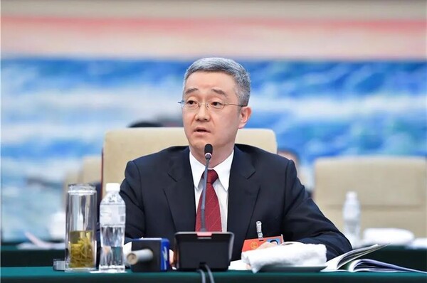한때의 황태자 후하이펑 저장성 리수이 서기. 미래의 국가급 지도자를 예약했다고 해도 좋을 듯하다.[사진제공=신화(新華)통신]