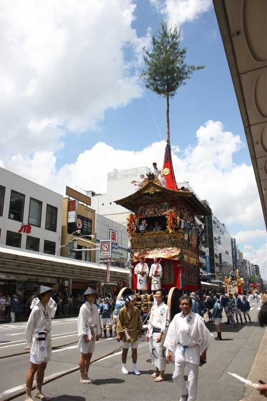 일본의 축제 중에서 '마쯔리 산대'