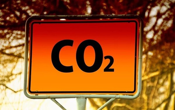 EU에 이어 영국도 2027년부터 탄소 배출 집약적 수입품에 탄소세를 부과하는 '탄소경계조정제도(CBAM: carbon border adjustment mechanism)를 시행한다. [사진=픽사베이]