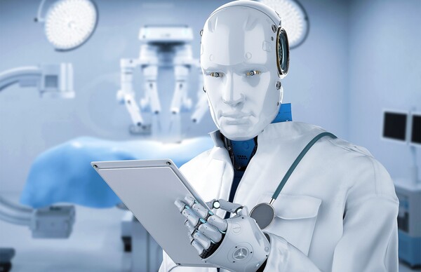 최근 로봇공학의 발전으로 첨단 AI가 개발되고 있는 가운데 인간의 일자리가 더욱 줄어들고 있다는 우려가 계속 제기되고 있다. 사진은 의사를 대신할 의사 로봇의 모습. [사진=픽사베이]