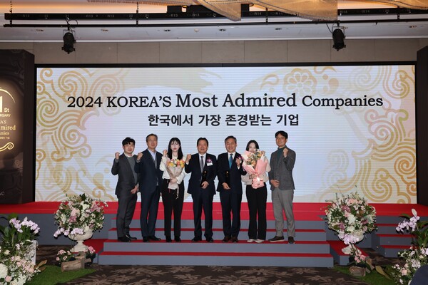 유한양행은 한국능률협회가 선정하는 '2024 한국에서 가장 존경받는 기업'에 21년 연속으로 산업부문 1위, All Star 4위에 선정됐다고 28일 밝혔다. [유한양행 제공=뉴스퀘스트]