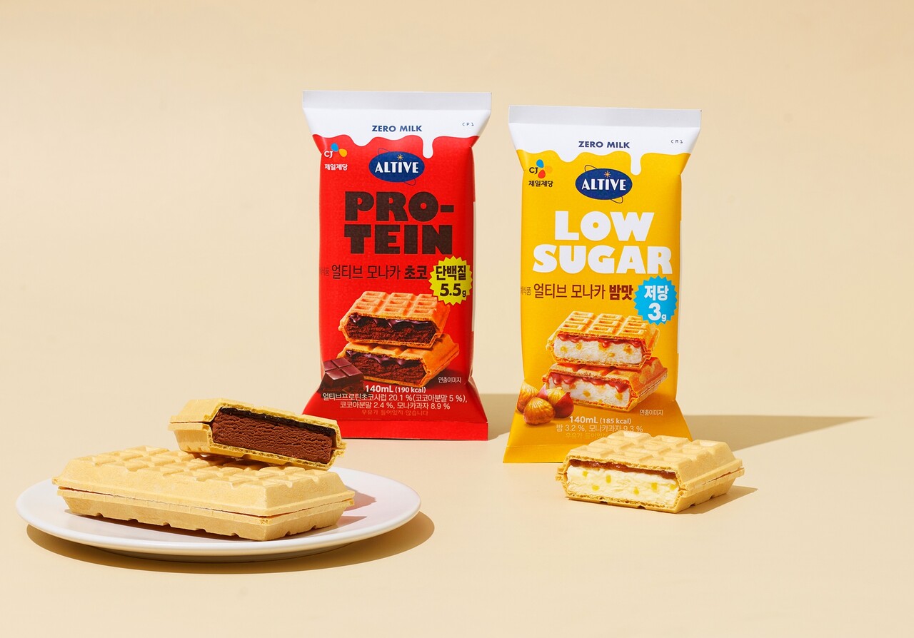 CJ제일제당 얼티브가 식물성 아이스크림 ‘얼티브 모나카’ 2종을 선보였다. [CJ제일제당 제공=뉴스퀘스트]