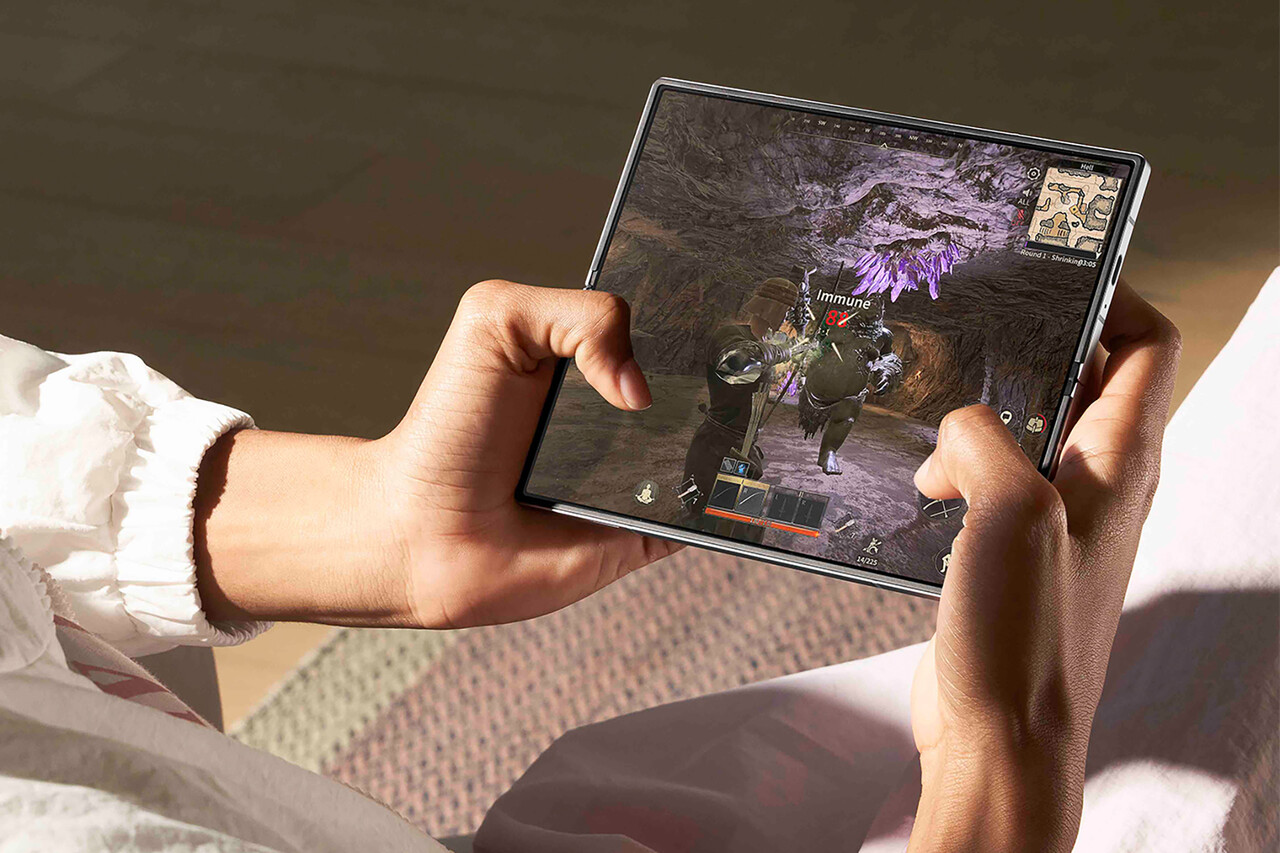 삼성전자가 지난 7월 10일 '갤럭시 언팩 2024'를 통해 공개한 ‘갤럭시 Z 폴드6 ·플립6’. [삼성전자 제공=뉴스퀘스트]