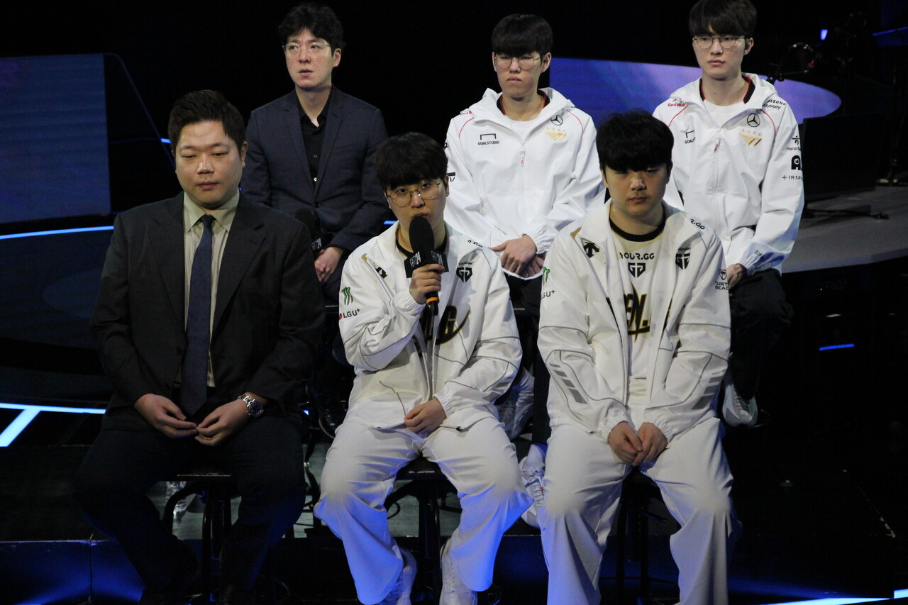 김기인 '기인' 젠지e스포츠 감독이 질문에 답변하고 있다. [사진=김민우 기자]