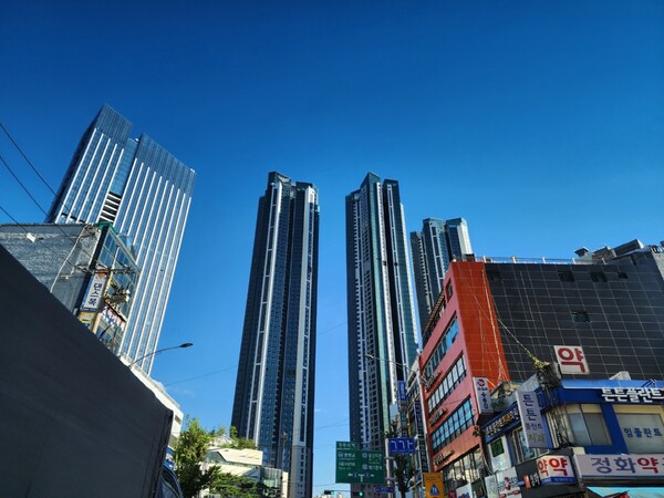 서울 서초구 반포동 아파트 한 단지 전경 [사진=뉴스퀘스트]