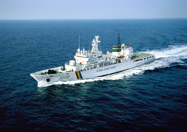 HJ중공업이 건조한 3000톤급 경비함