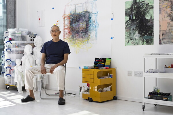 서도호 작가 © Gautier Deblonde, all rights reserved DACS 2024