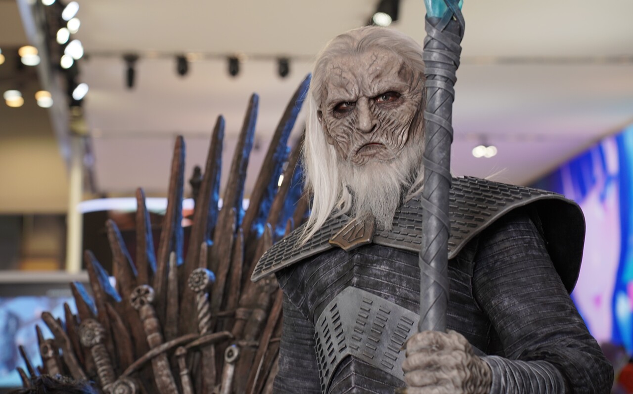 '왕좌의 게임: 킹스로드' 내 몬스터인 '백귀'를 분장한 코스어. [사진=김민우 기자]