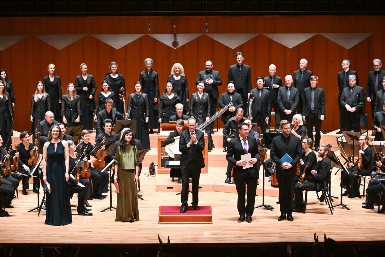 베를린 고음악 아카데미와 리아스 실내합창단의 공연 모습. [한화그룹 제공=뉴스퀘스트]