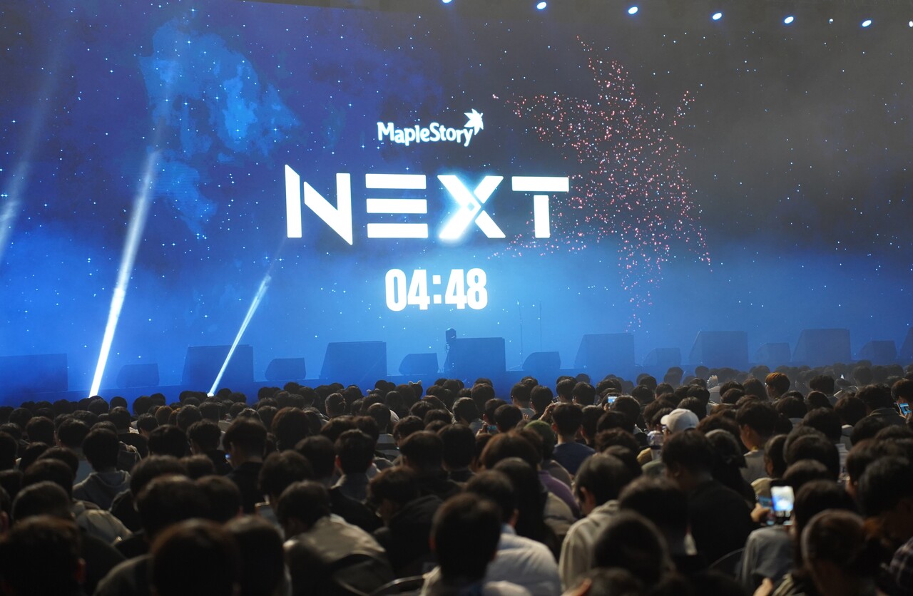 7일 킨텍스에서 열린 'NEXT' 쇼케이스. 이날 현장에는 2500명의 메이플스토리 유저들이 참석했다. [사진=김민우 기자]