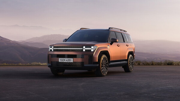 현대자동차가 지난해 글로벌 시장에서 총 414만1791대를 판매했다. 사진은 2025 싼타페 [현대자동차 제공=뉴스퀘스트] 