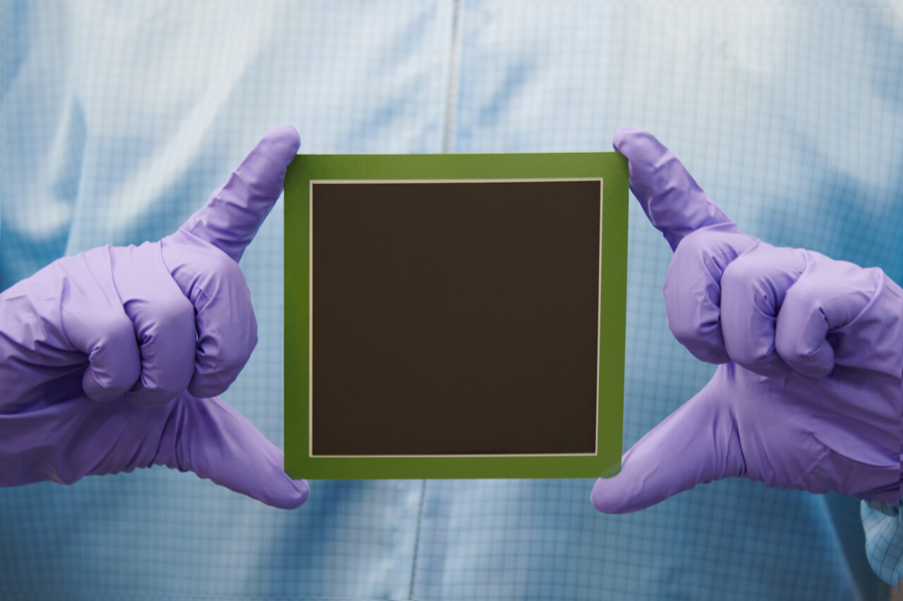 삼성전기의 SOFC 셀. [삼성전기 제공=뉴스퀘스트]