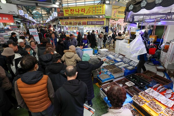 서울 시내 한 전통시장 모습. [사진=연합뉴스]