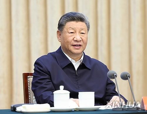 좌담회에서 발언하는 시진핑 중국 국가주석. [사진=신화·연합뉴스]