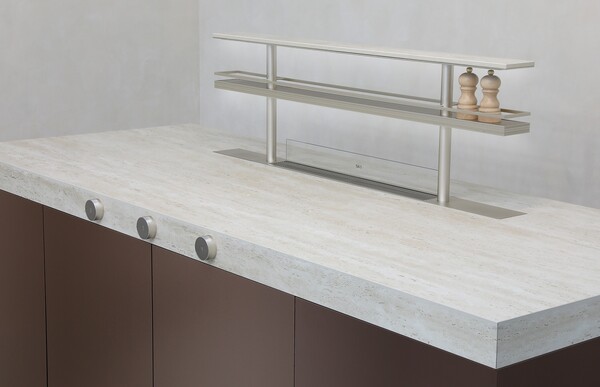  ‘히든 인덕션’과 일체형 후드를 적용한 LG전자 아일랜드 시스템 형태의 콘셉트 제품. [사진=LG전자] 