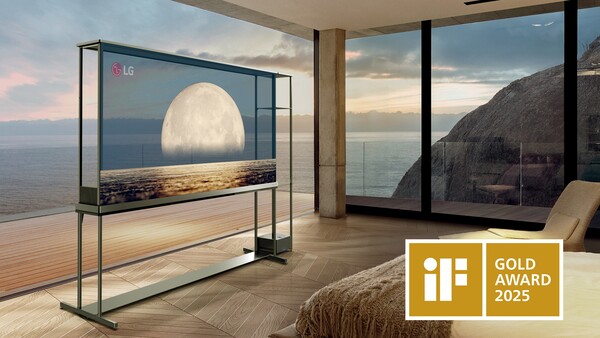  LG전자의 세계 최초 무선·투명 TV인 'LG 시그니처 올레드 T'가 'iF 디자인 어워드'에서 최고상인 금상을 수상했다. [사진=LG전자]