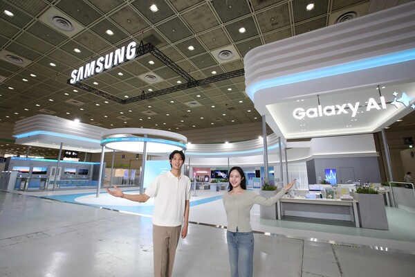 24일 서울 코엑스에서 개막한 '2025 월드IT쇼' 삼성전자관 전경. [사진=삼성전자]