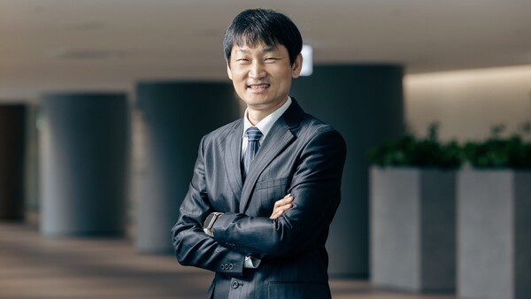 HBM(고대역폭메모리)개발을 맡고 있는 송청기 SK하이닉스 TL이 발명의 날에 동탑산업훈장을 받았다. [사진=SK하이닉스]