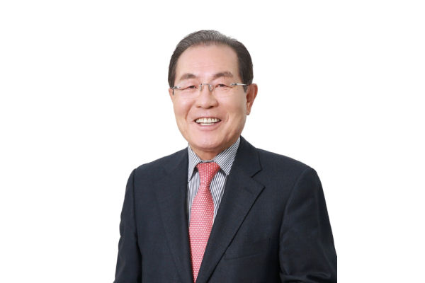 콜마그룹 창업주 윤동한 회장(사진)이 윤상현 부회장을 상대로 주식 반환 소송을 제기했다. [사진=한국콜마]