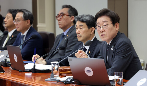 이재명 대통령이 19일 용산 대통령실에서 열린 국무회의에서 발언하고 있다. [사진=연합뉴스]