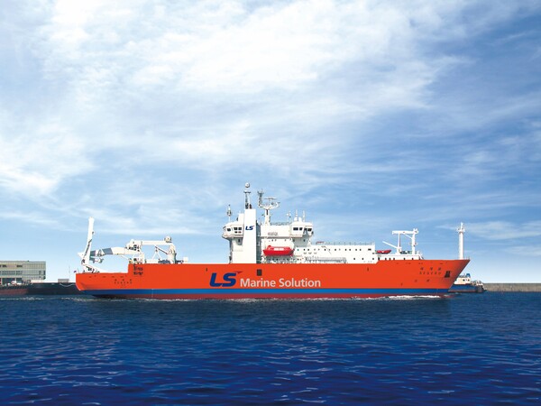 LS마린솔루션의 해저통신케이블 포설선 세계로호. [사진=LS전선]