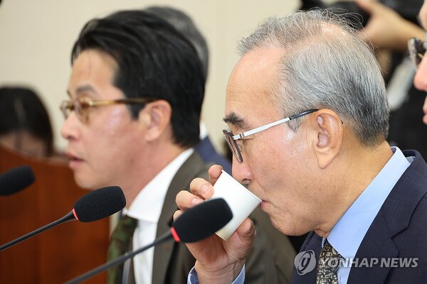 김영섭 KT 대표이사가 24일 국회 과학기술정보방송통신위원회에서 열린 통신·금융 대규모 해킹사고에 대한 청문회에 출석했다. [사진=연합뉴스]