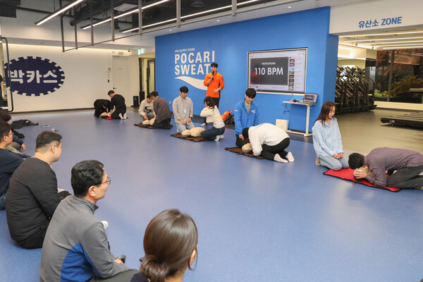 동아쏘시오홀딩스는 서울 동대문구 본사 지역에 근무하는 동아쏘시오그룹 임직원 및 협력사 근로자 대상으로 중대재해 대응 모의훈련을 실시했다. [사진=동아쏘시오그룹]